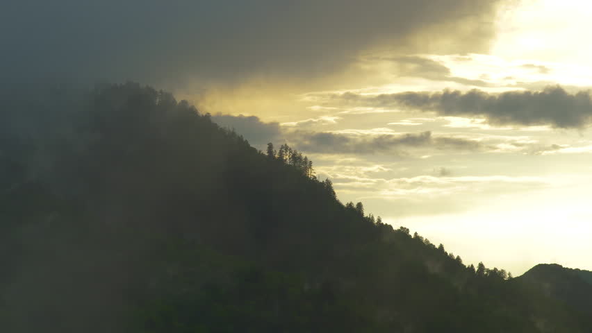 149 Smokey Mountains with fog and sunset