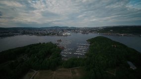 Aerial Norway Oslo June 2018 Sunny Day 15mm Wide Angle 4K Inspire 2 Prores

Aerial video of downtown Oslo in Norway on a beautiful sunny day with a wide angle lens.