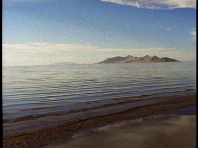 SALT LAKE CITY, UTAH, 1994, The Great Salt Lake, low mesa, ripples, afternoon