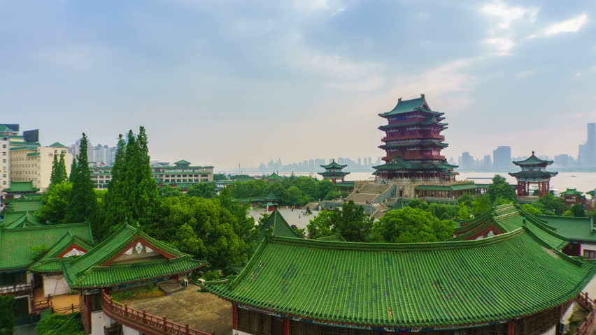 Jiangxi Nanchang River on both sides of the Pavilion of Prince Teng