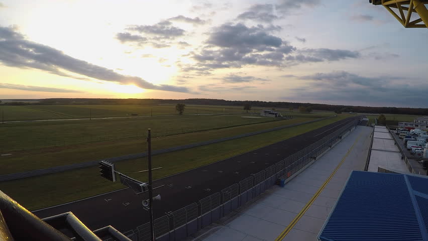 A time-lapse of the sunrise.