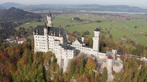Neuschwanstein Castle in Autumn | 4K D-LOG - Perfect for colour grading! 23.976fps DJI drone footage of Bavaria's most famous castle, Neuschwanstein.