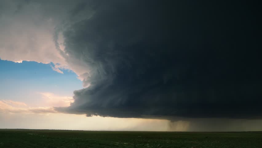 Supercell Storm Time Lapse