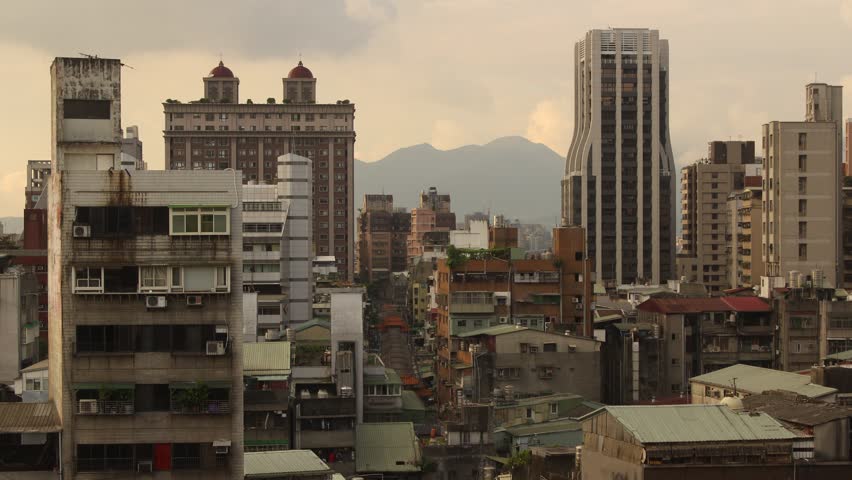 Taipei, Taiwan - Longshan Temple District Time lapse 