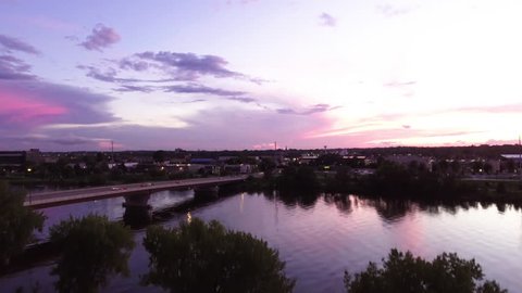 Bridge on the Mississippi River at golden hour – Stockvideo