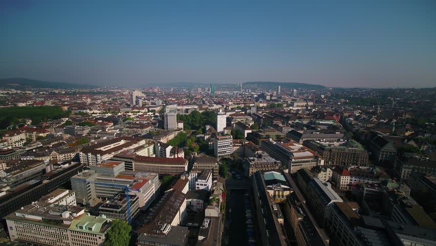 Aerial Switzerland Zurich June 2018 Sunny Day 15mm Wide Angle 4K Inspire 2 Prores

Aerial video of downtown Zurich in Switzerland on a beautiful sunny day with a wide angle lens.