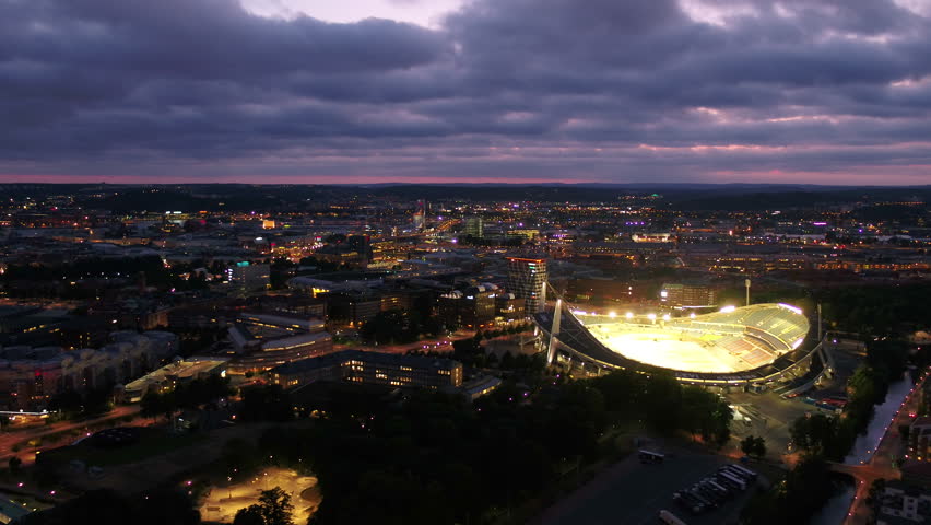 Aerial Sweden Gothenburg June 2018 Night 30mm 4K Inspire 2 Prores

Aerial video of downtown Gothenburg in Sweden at night.