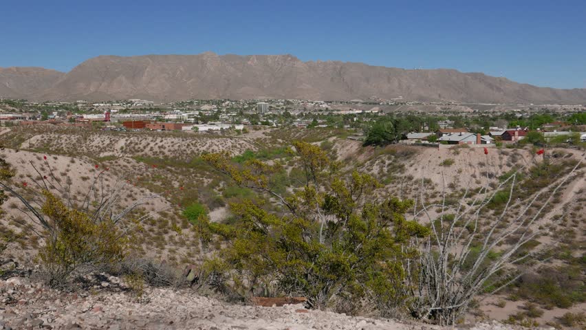 Landscape of El Paso and the Franklin Mountains in Texas image - Free ...