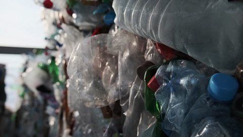 garbage plastic bottles Video de stock