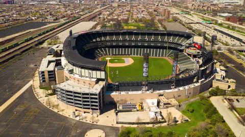 Hyperlapse over White Sox's Guaranteed Rate Field - Camera Reveal Chicago Skyline [4k]
