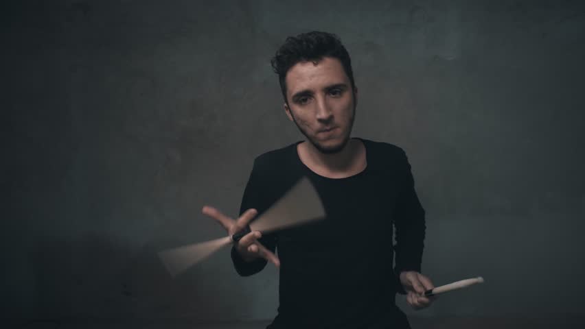Cool instrumental rock band. The camera shows the drummer and then moves past the rest of the band. Great artistic musicians.
