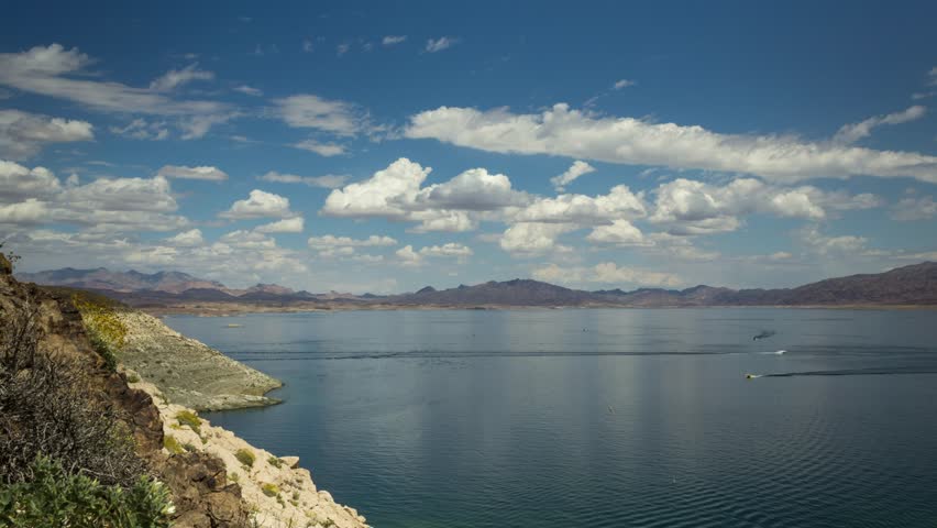 Boats Driving Around Lake Mead