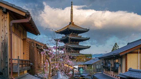 Time lapse of Yasaka Pagoda and Sannen Zaka Street with cherry blossom in Kyoto, Japan.