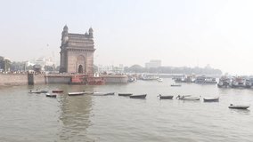 The time lapse video of gate way of india , the famous monument in mumbai . 