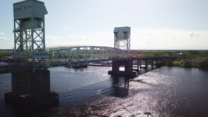 aerial-view-cape-fear-memorial-bridge-stock-footage-video-100-royalty