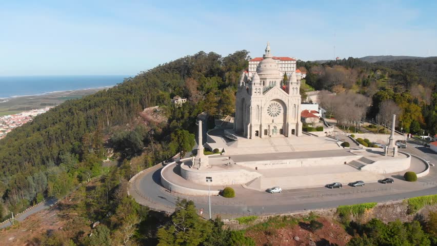 Santuário de Santa Luzia in Viana do Castelo