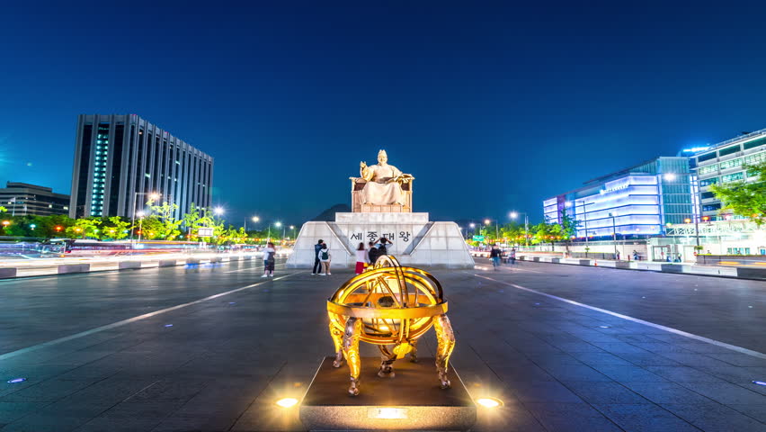 Night view of the Statue of King Sejong in Gwanghwamun plaza at Seoul, South Korea.