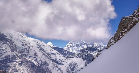 Mount Everest (8,848 m) from Cho La pass (5,420 m), Sagarmatha, Himalayas, Nepal.