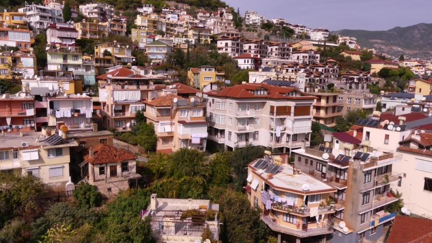 On the Mediterranean coast of Turkey there are many picturesque small towns and historical objects. For example the city of Alanya