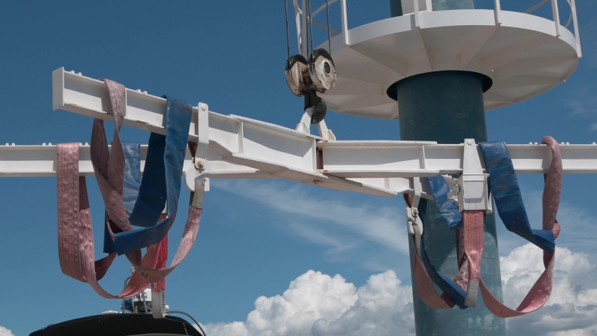 Boat crane, still video, on a sunny day