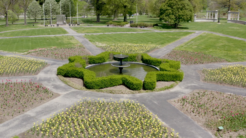 Pull back of a garden in St. Louis, Missouri