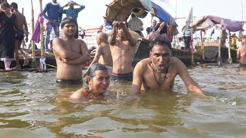 Allahabad/India - 21.01.2019
Pilgrims are taking bath at Kumbh Mela