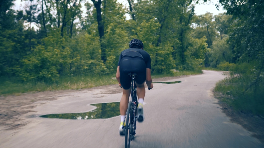 professional cycling gear