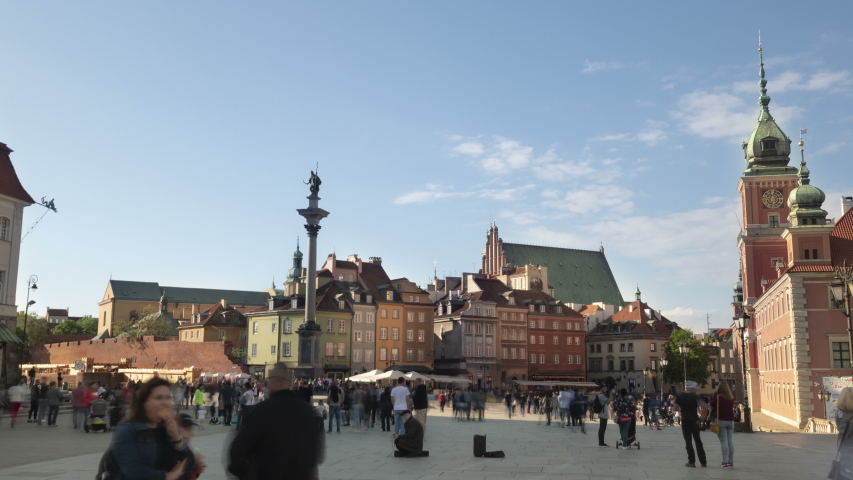 Old town day warsaw timelapse