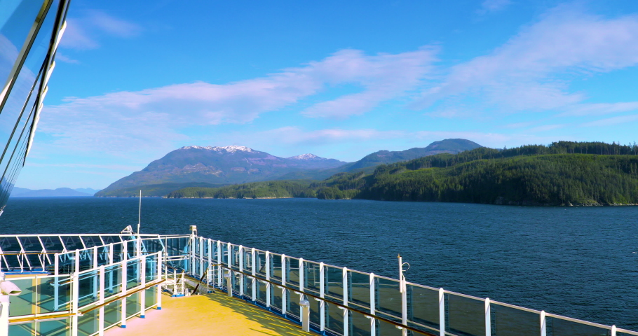 Cruise to Vancouver, in the Alaska Sea, USA, beautiful bay scenery in the afternoon sun