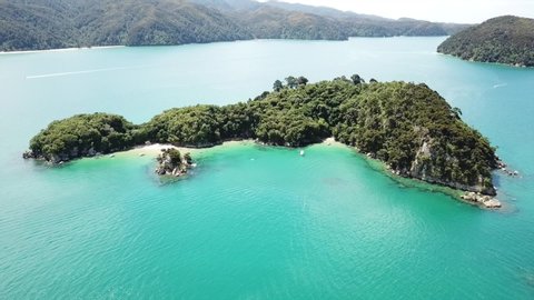 Adel Island, Abel Tasman New Zealand