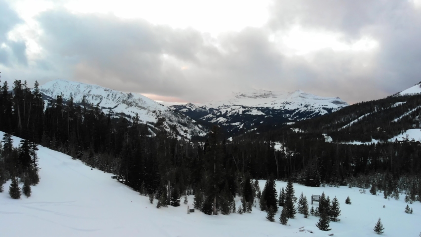 Montana Mountains cloudy, rising shot	