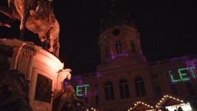 Video mapping in the Charlottenburg Palace in Berlin during Christmas