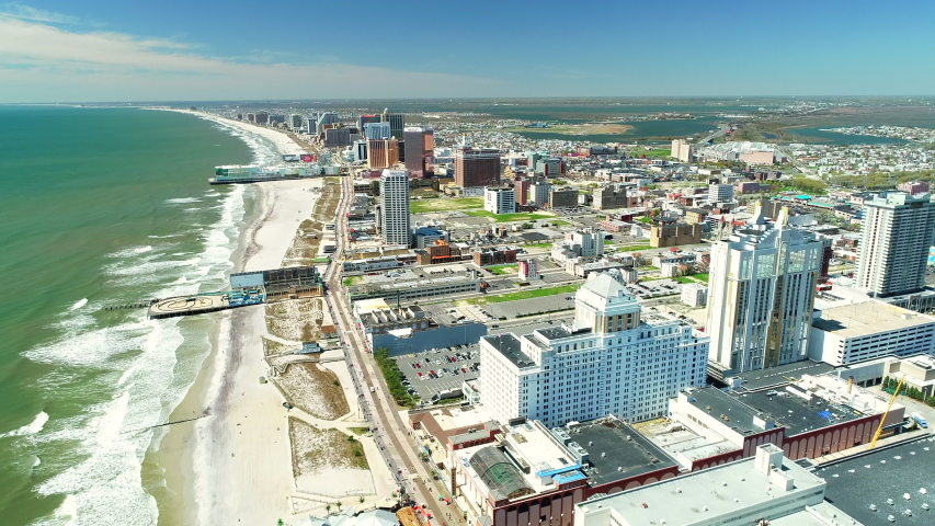 AERIAL VIEW OF ATLANTIC CITY BOARDWALK AND STEEL PIER. NEW JERSEY. USA.