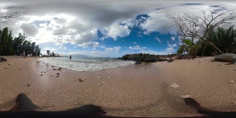 VR 360 Hawaii tropical waves.
An amazingly tranquil and perfect day. Nobody on the beach, just gentle waves rolling in and immersive.