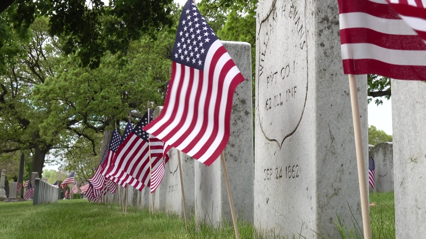 Memorial Day tombstones honoring American veterans image - Free stock ...