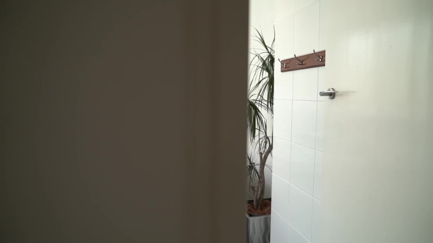 Designed wooden bathtub was placed in a hotel room