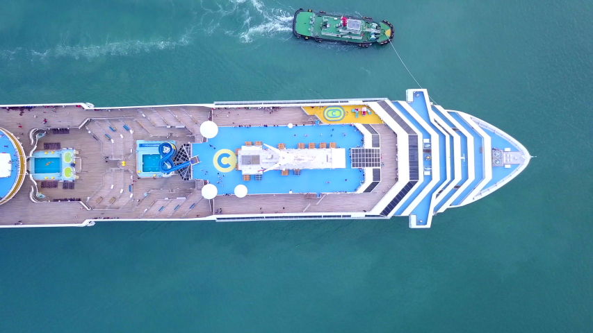 Cruise ship with full passengers in the sea