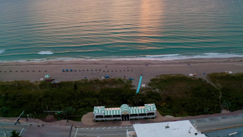 Beautiful sunrise from Atlantic Avenue in Delray Beach. The water color was on point.