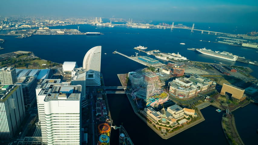 4k time lapse of Yokohama Cityscape at Minato Mirai waterfront district, Japan