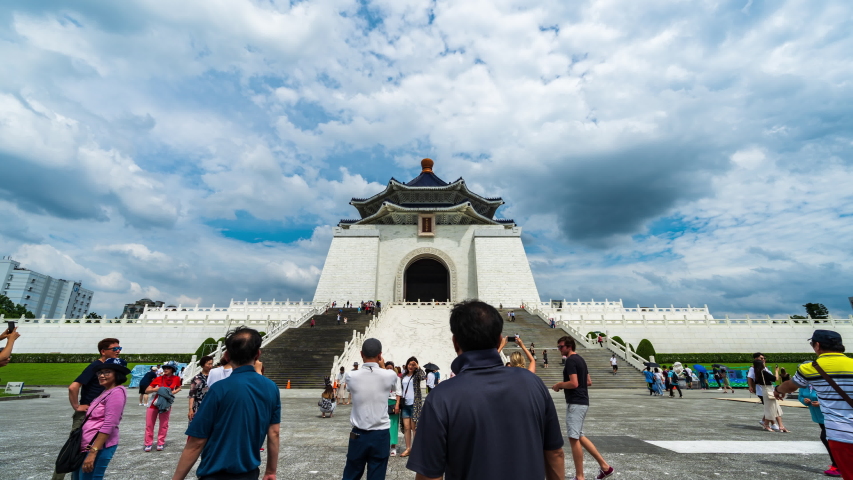 time lapse of Chiang Kai-Shek Memorial Hall in Taipei, Taiwan