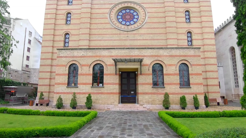 The magnificent Dohany Street Synagogue in Budapest, Hungary