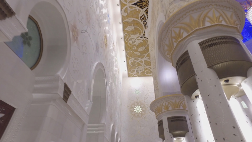 Sheikh Zayed Grand Mosque , Abu Dhabi, United Arab Emirates (UAE) (inside view)