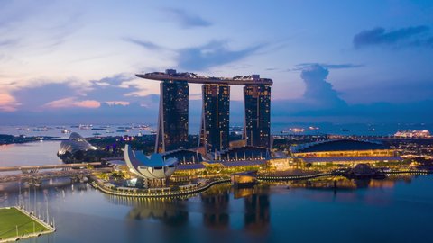 2019/03/10 SINGAPORE : aerial view hyperlapse 4k video of Singapore City Skyline. Flying Towards Skyline Singapore. Marina Bay In Singapore.