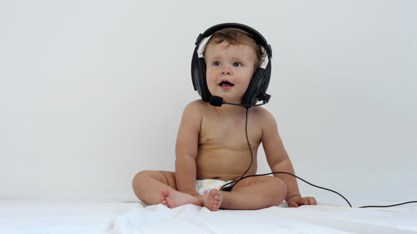 headphones for one year old