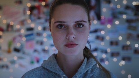 Portrait Beautiful Teenage Girl Looking の動画素材 ロイヤリティフリー Shutterstock Portrait Beautiful Teenage Girl Looking の動画素材 ロイヤリティフリー Shutterstock
