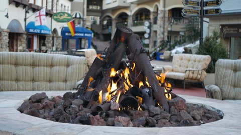 Fire place in the middle of the village Beaver Creek, static shot, daytime