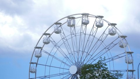 Ferris wheel in 4 K