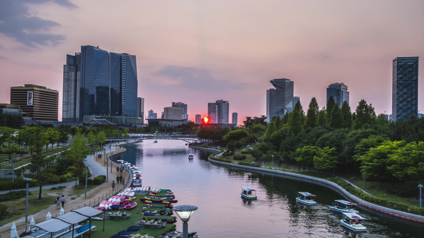 TimeLepse Incheon,Central Park in Songdo International Business District , South Korea