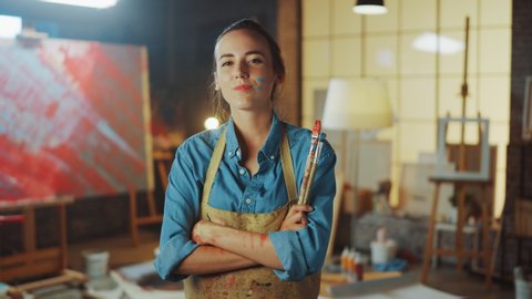 Portrait Of Talented Young Female の動画素材 ロイヤリティフリー Shutterstock