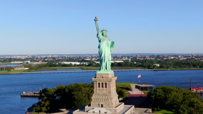 This video shows aerial views of the Statue of Liberty.  The Statue of Liberty is a colossal neoclassical sculpture on Liberty Island in New York Harbor in New York, in the United States.